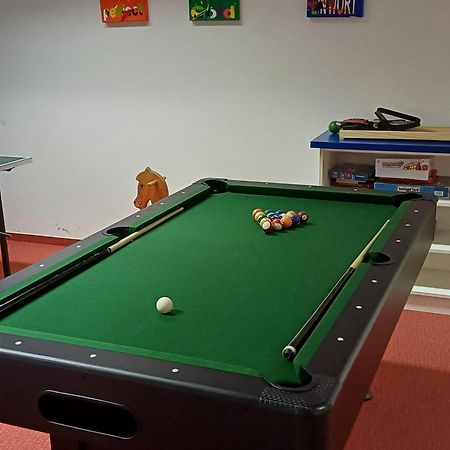 Hotel-Pension Hoferhaus Neukirchen am Großvenediger Esterno foto