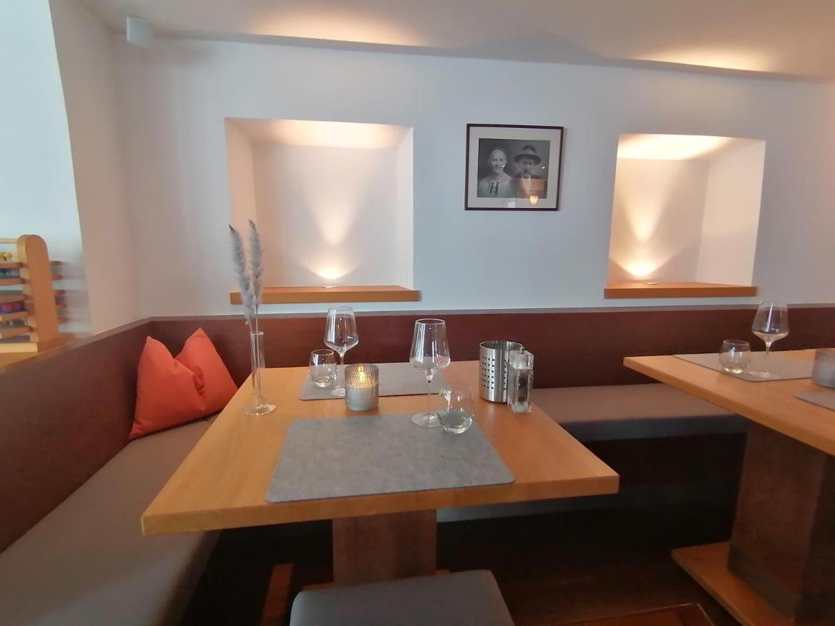 Hotel-Pension Hoferhaus Neukirchen am Großvenediger Esterno foto