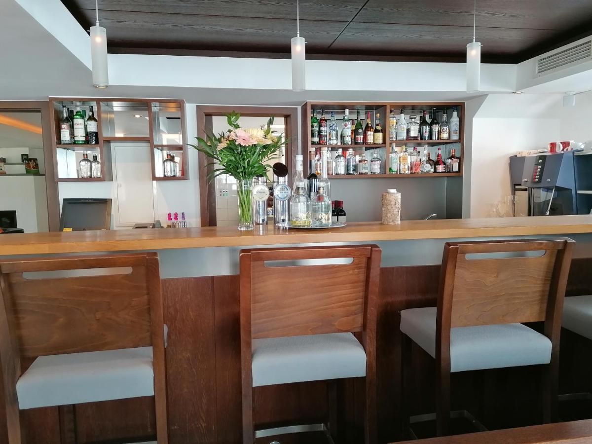 Hotel-Pension Hoferhaus Neukirchen am Großvenediger Esterno foto
