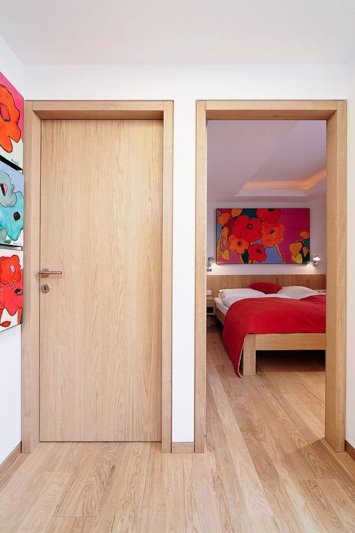 Hotel-Pension Hoferhaus Neukirchen am Großvenediger Esterno foto