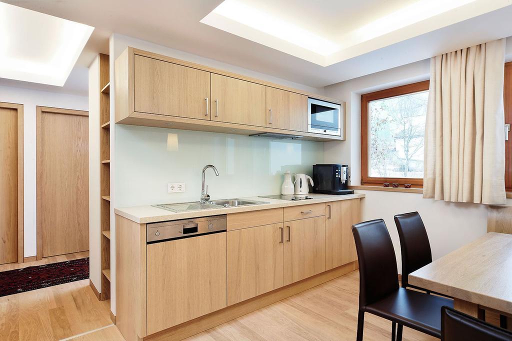 Hotel-Pension Hoferhaus Neukirchen am Großvenediger Esterno foto